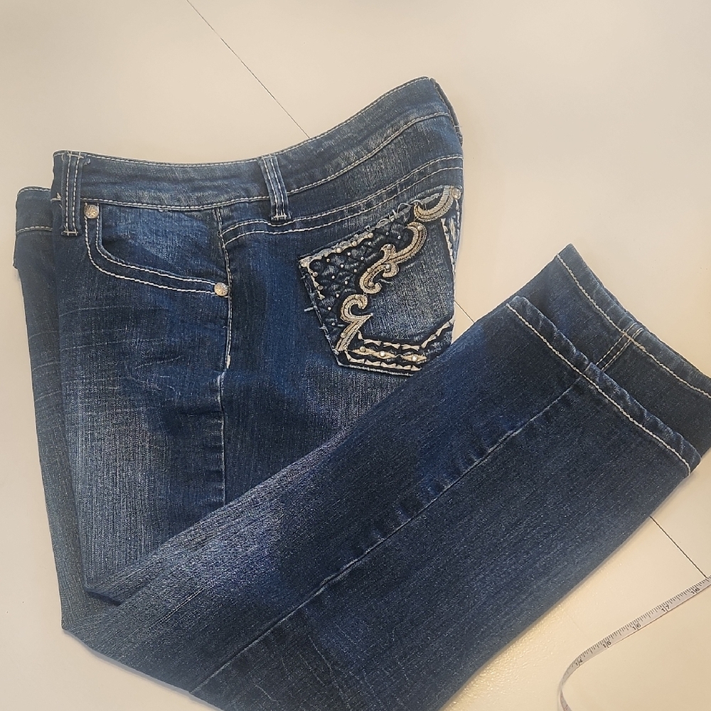 Love Nation Capris